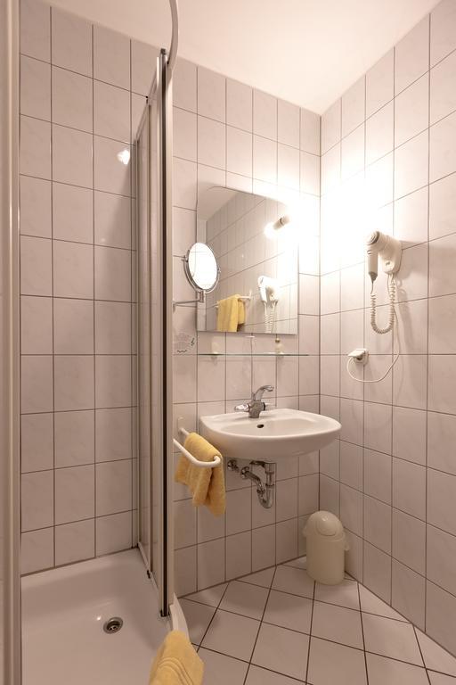 Gasthof Schulte Hotel Menden Habitación foto